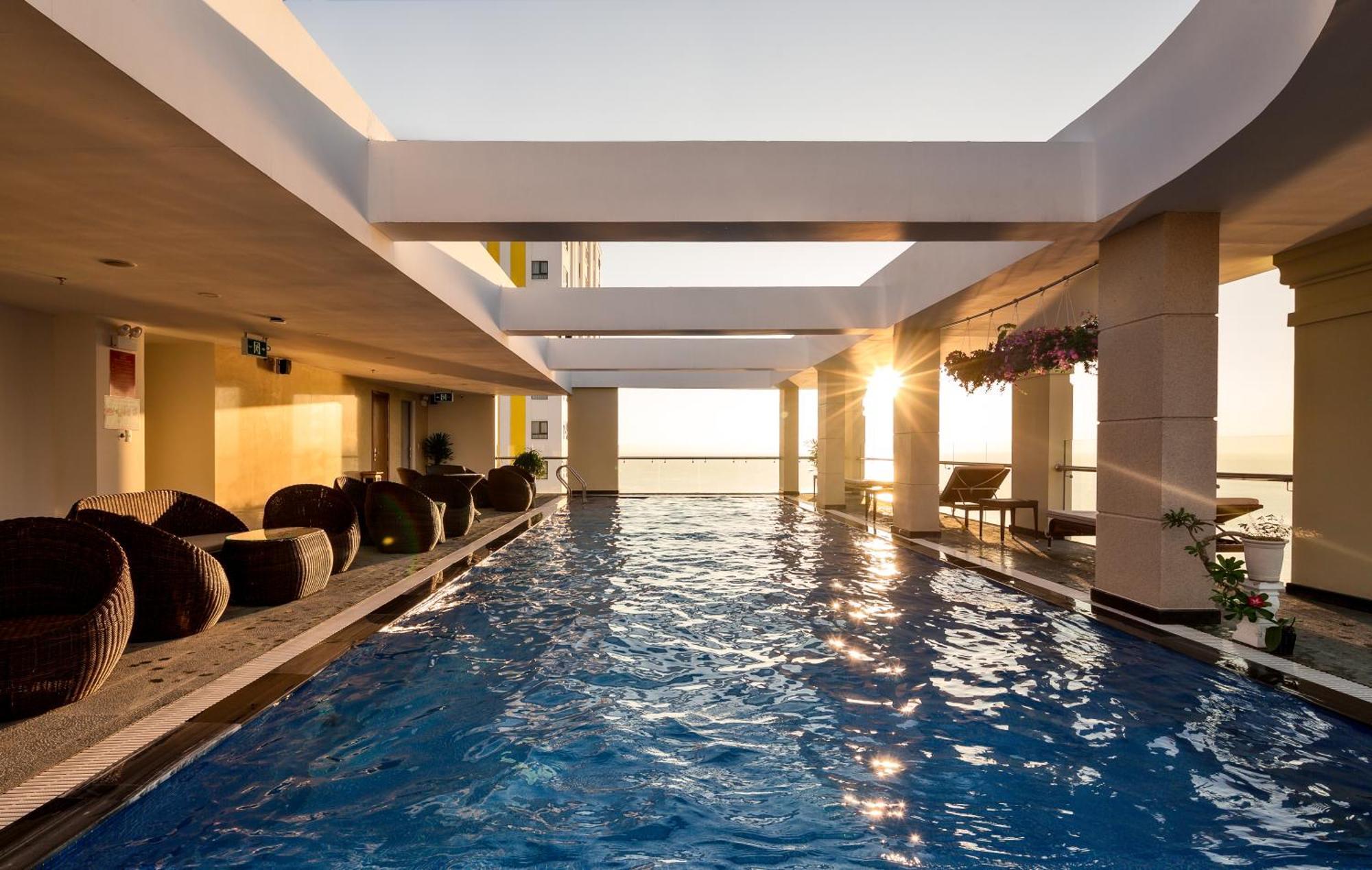 Tamarind Danang Beach Hotel Buitenkant foto