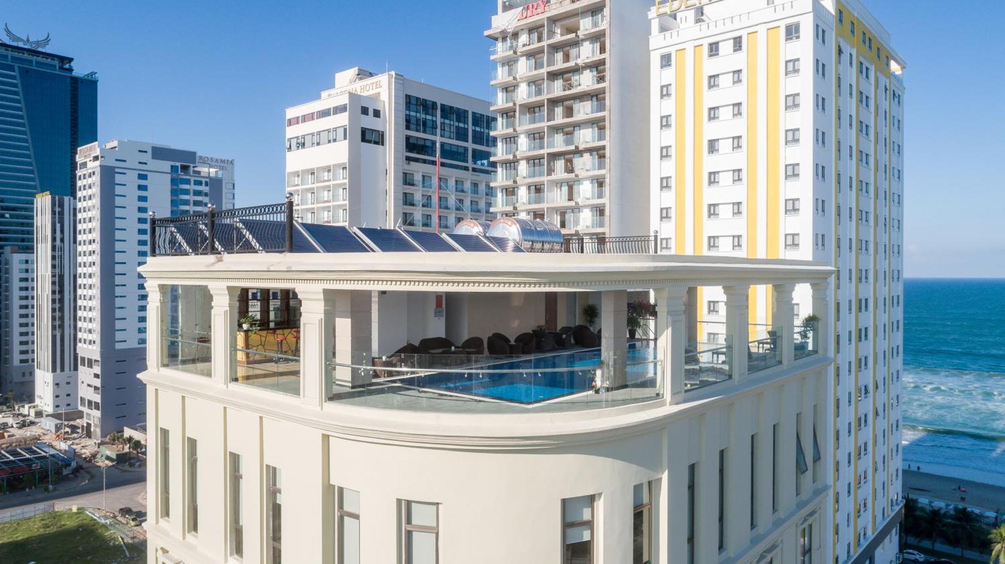Tamarind Danang Beach Hotel Buitenkant foto